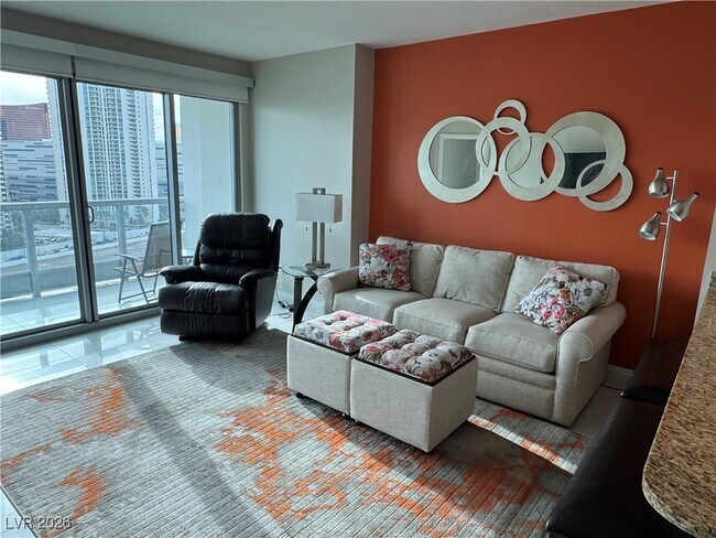 Building Photo - 222 Karen Ave