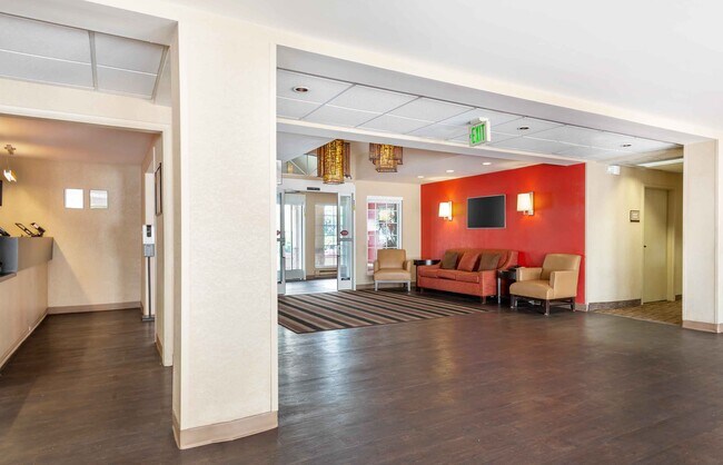 Building Photo - Furnished Studio-Secaucus - New York City Area