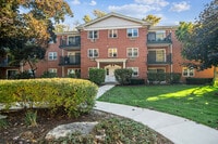 Building Photo - 801 E Miner St