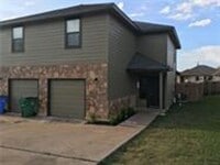 Building Photo - 146 Keo Kea Ct