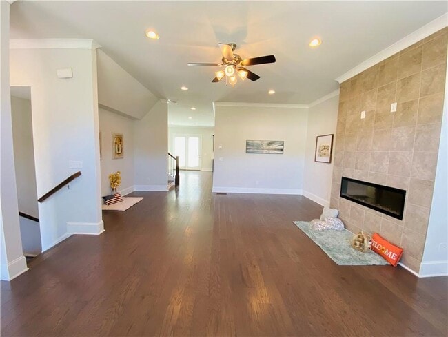 Building Photo - 2480 Scarlet Maple Alley