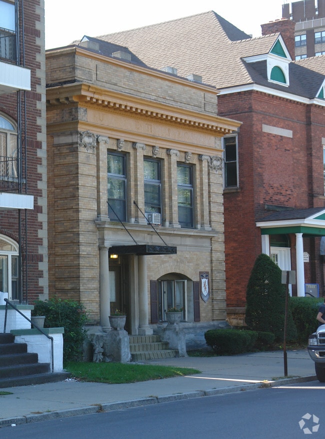 40 Division St 40 Division St Amsterdam NY 12010 Apartment Finder