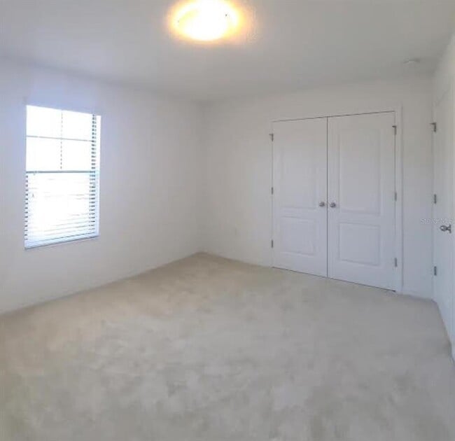 Building Photo - 1052 Ketzal Dr