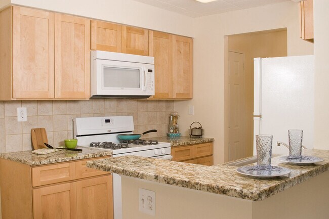 Building Photo - Ridgeview Apartments