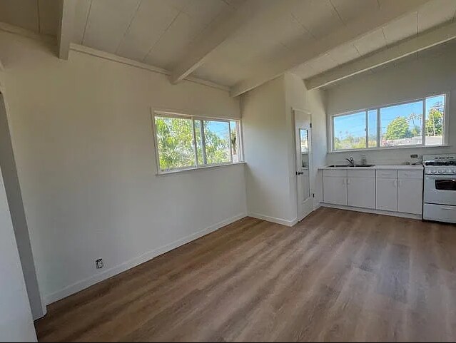 Building Photo - 121 Marnell Ave