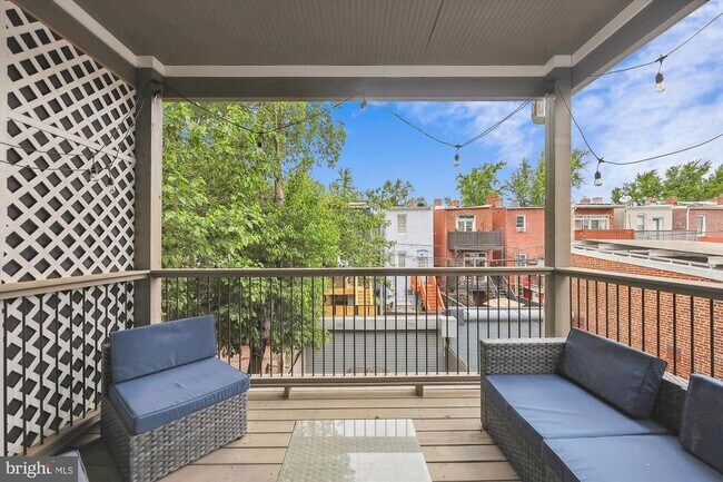 Building Photo - 141 T St NW