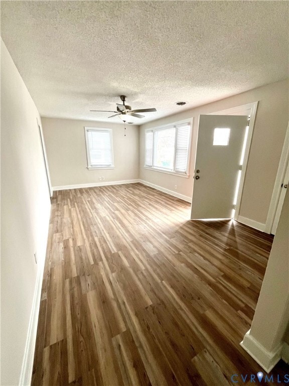 Building Photo - 2313 Greenway Ave