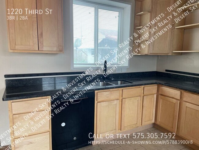 Building Photo - 1220 Third St-