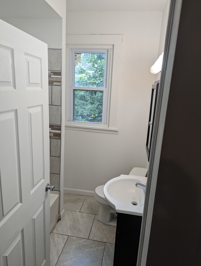 Building Photo - 52 Terrace St