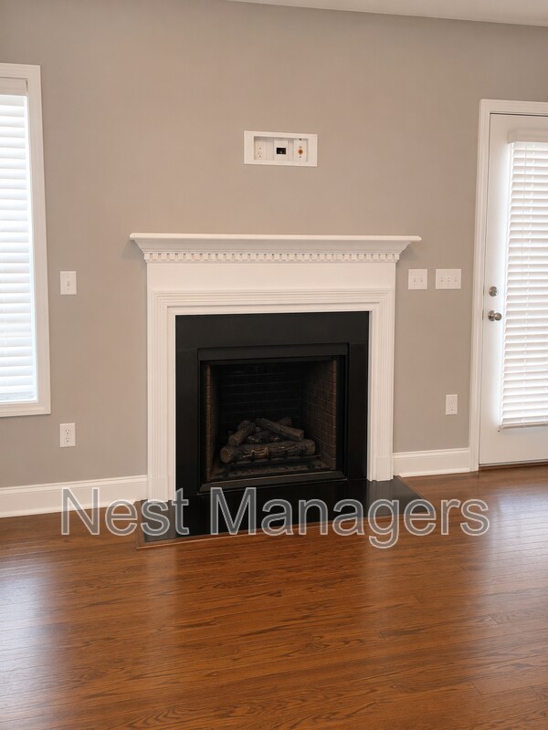 Building Photo - 2502 Clear Pines Ct