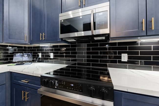 Building Photo - 8502 Safeguard St