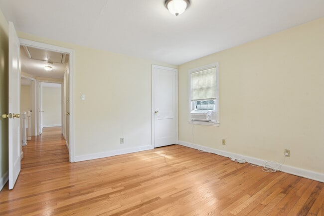 Building Photo - 1110 Trout Brook Dr