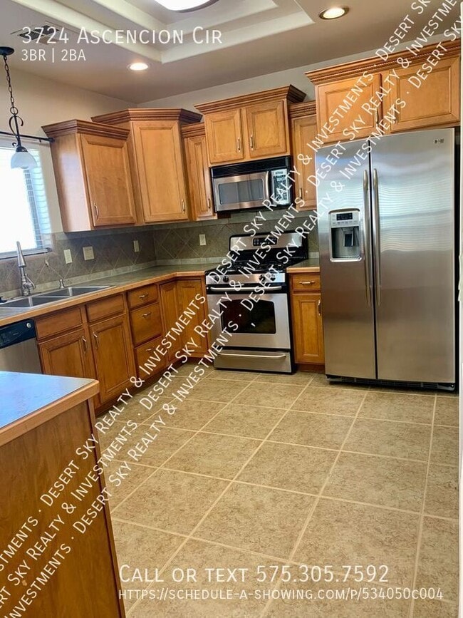 Building Photo - 3724 Ascencion Cir