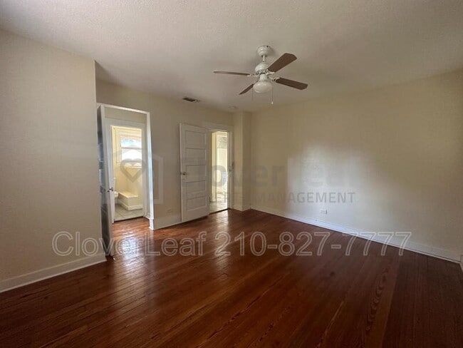 Building Photo - 817 W Mulberry Ave