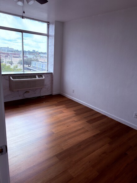 Building Photo - 7510 Hornwood Dr