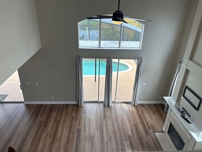 Building Photo - 353 Lake Amberleigh Dr
