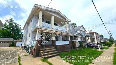 Building Photo - 2206 W 105th St