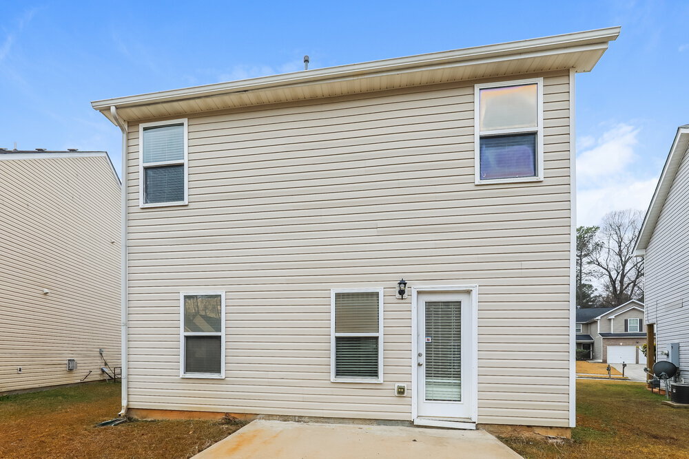 Building Photo - 7796 Newbury Dr