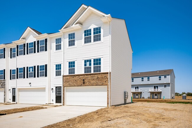 Building Photo - 122 Red Willow Dr