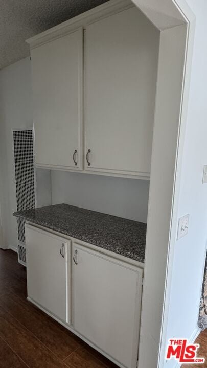 Building Photo - 3744 Delmas Terrace