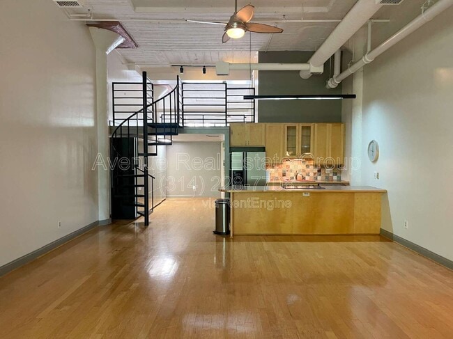 Building Photo - 4100 Laclede Ave