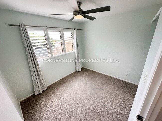 Building Photo - 98-1393-1393 Hinu Pl