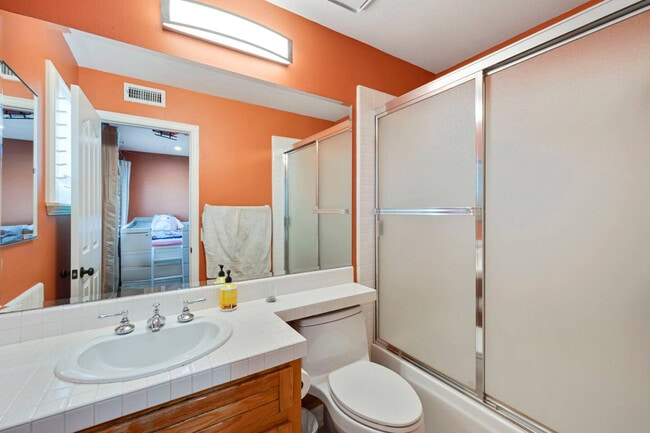 Building Photo - 9598 Naples Dr