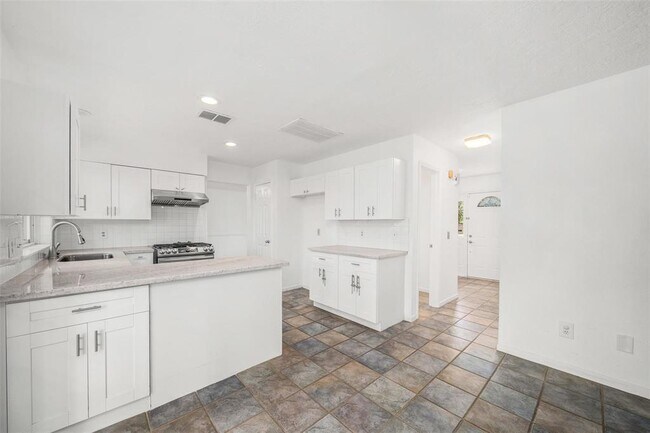 Building Photo - 3106 Battle Ridge Ln
