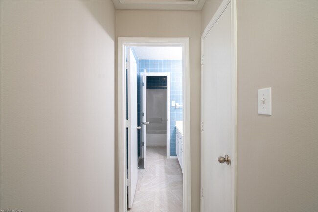 Building Photo - 2630 Steelhead Dr