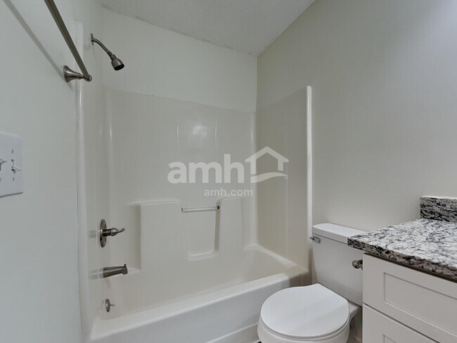 Building Photo - 7548 Applecross Rd