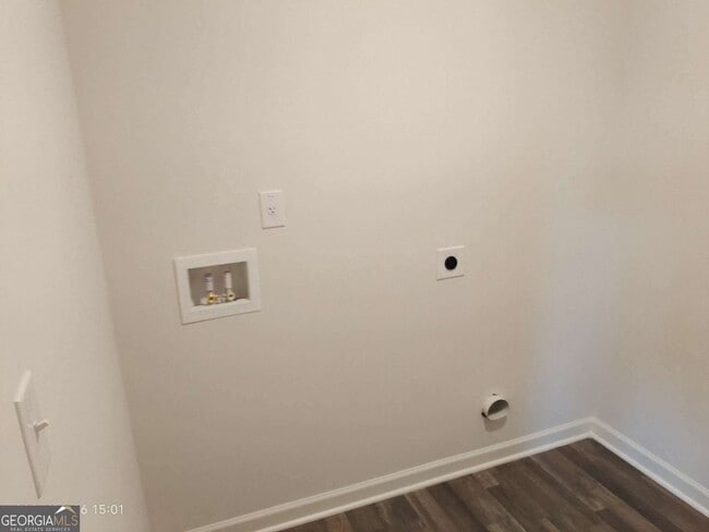 Building Photo - 122 Oxford Ln