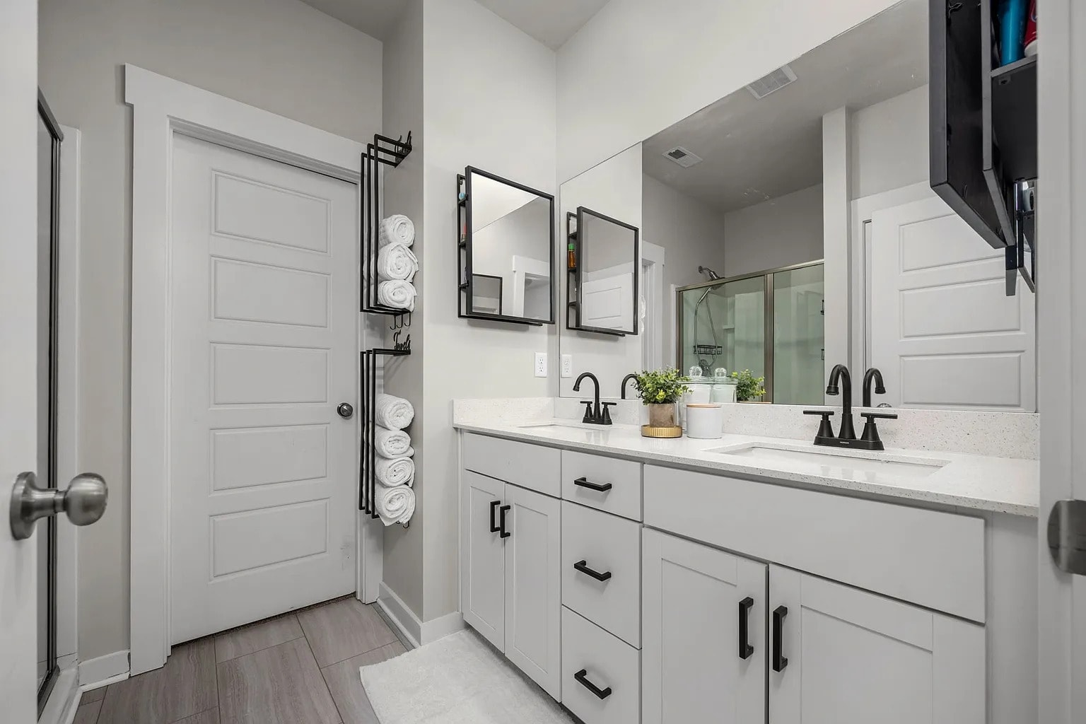 Building Photo - 4204 Aragorn Way