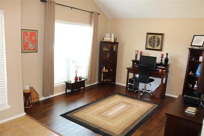Building Photo - 2601 Cypress Springs Dr