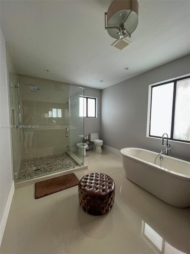 Building Photo - 14680 SW 17th St