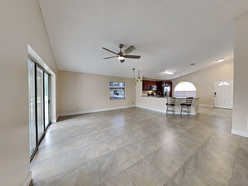 Building Photo - 276 Frances Ave