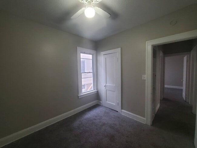 Building Photo - 3645 E 146th St