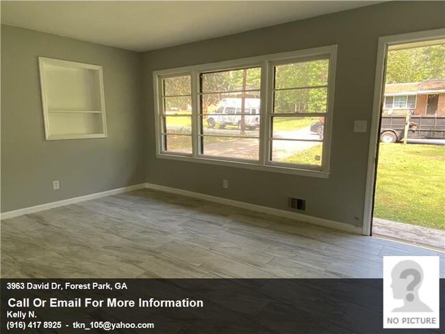 Building Photo - 3963 David Dr