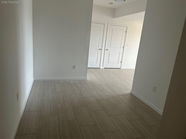 Building Photo - 62 Gibson Pl