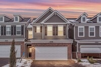 Building Photo - 5918 Hawkweed Dr