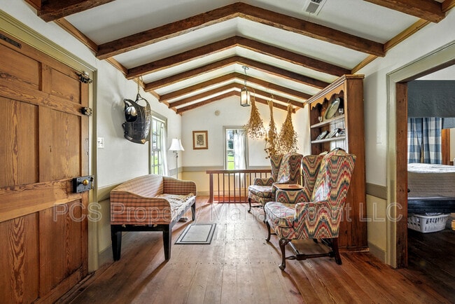 Building Photo - 11826 Colonial Trail W