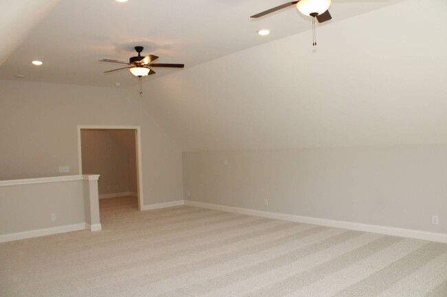 Building Photo - For Lease - 3 Beds, 2.5 Baths, 2300 sqft h...