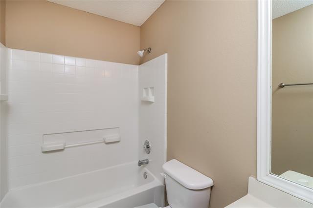 Building Photo - 321 Allenwood Dr