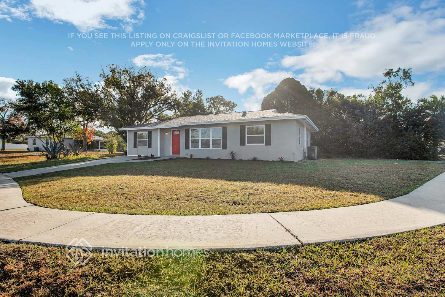 Building Photo - 1040 Edgehill Ave