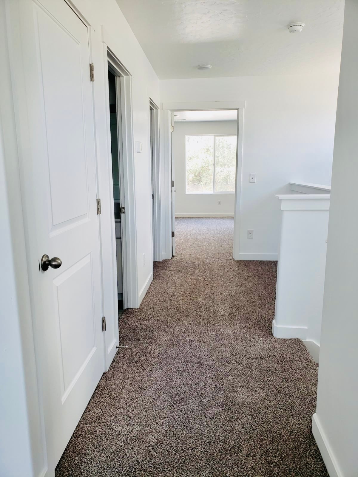 Upstairs hallway - 848 N Canvasback Dr