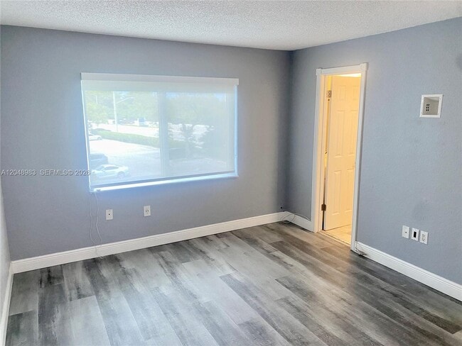Building Photo - 4255 N University Dr