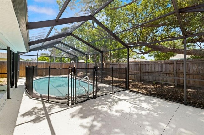 Building Photo - 2066 62nd Pl S