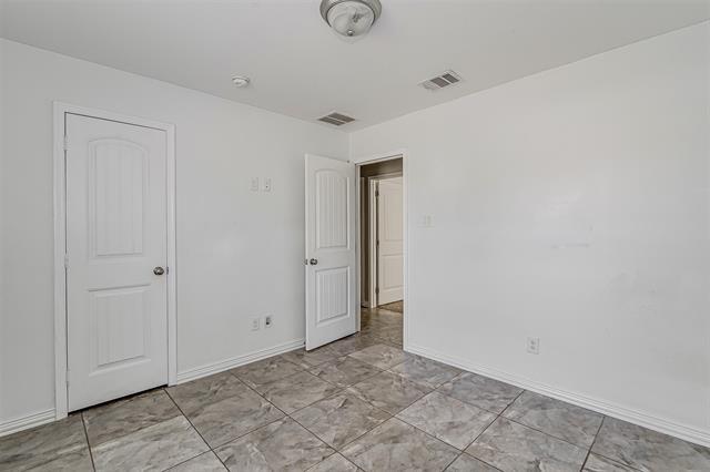 Building Photo - 3405 Spring Meadows Dr