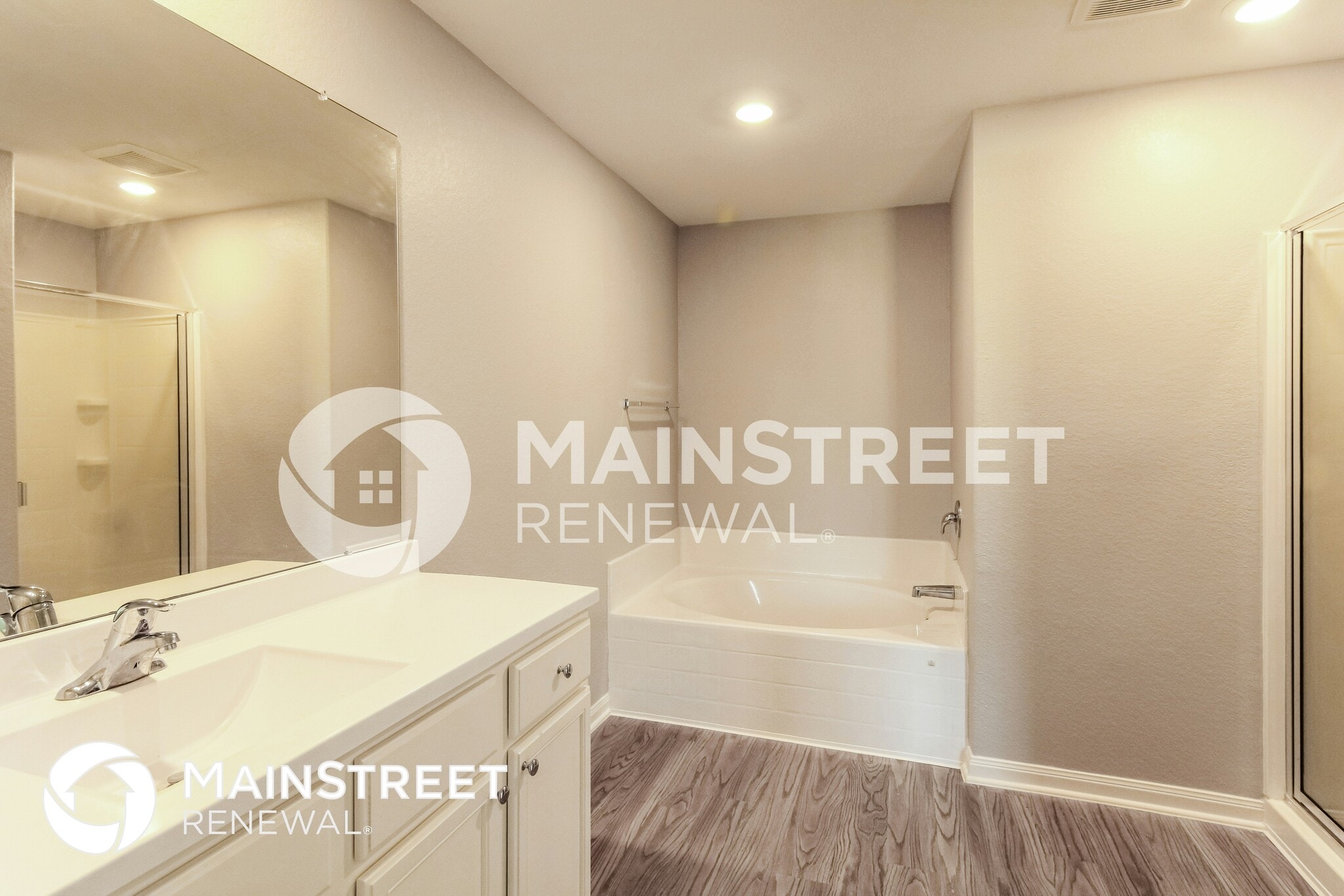 Building Photo - 23019 Bellini Dr