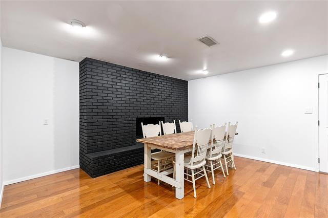 Building Photo - 6728 Victoria Ave