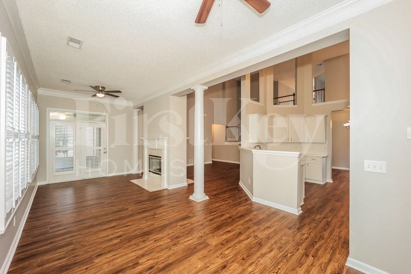 Building Photo - 17 Arbor Way